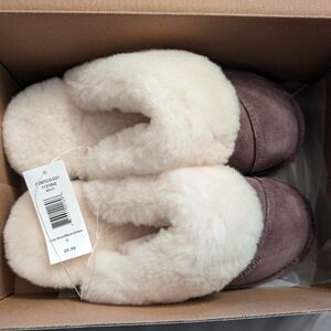 Nuknuuk Women's Slippers